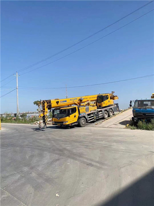 白云区吊车作业时，可能会产生哪些额外收费项目？