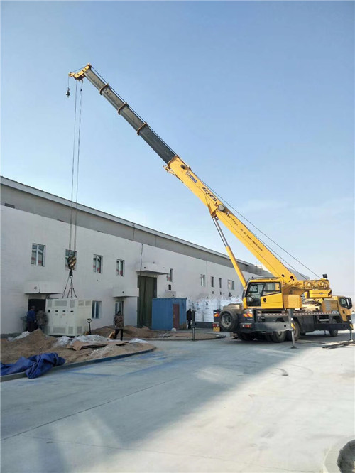 白云区“超载就喊停”—— 吊车的 “重量保镖” 技术